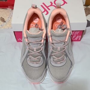 Ryka Skywalk Trail Walking Shoes